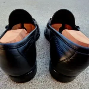 Gucci | Shoes | Gucci Horsebit Black Leather Loafer Size 9 D  display picture 2